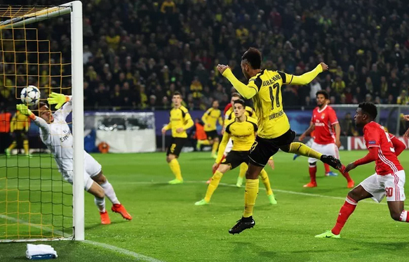 Aubameyang överföring till Arsenal