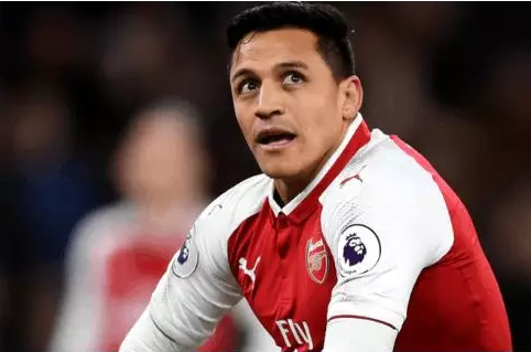 Manchester United signerade Sanchez har hinder