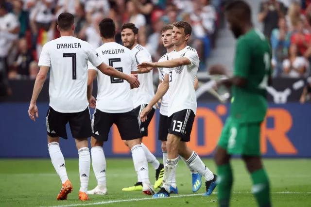 Müller och Golden Ball Award