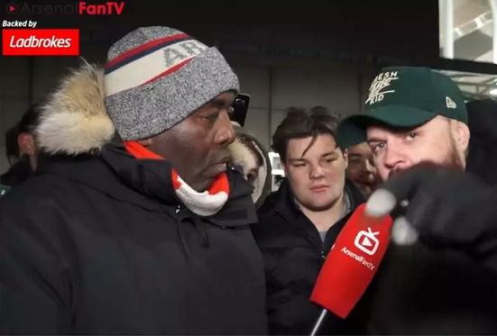 Styrelsen konsulterar Wengers uppsägning